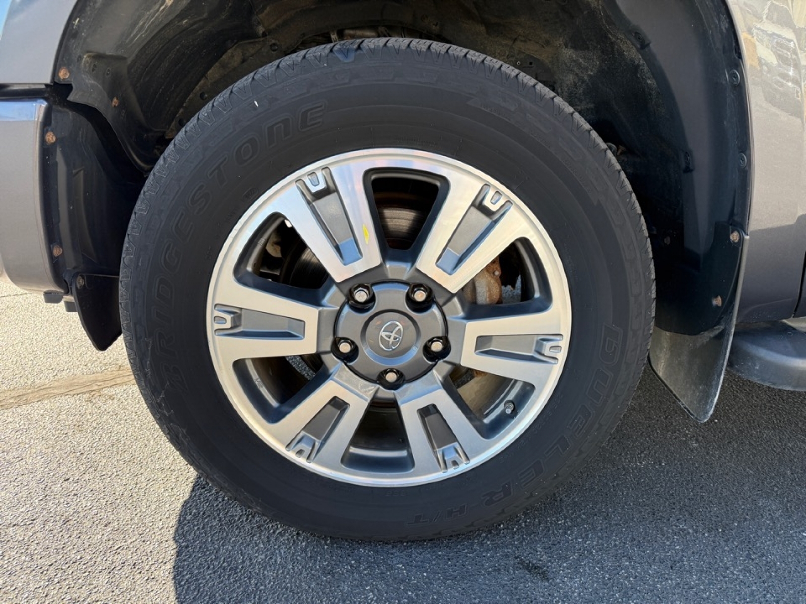 2021 Toyota Tundra Platinum, 39116, Photo