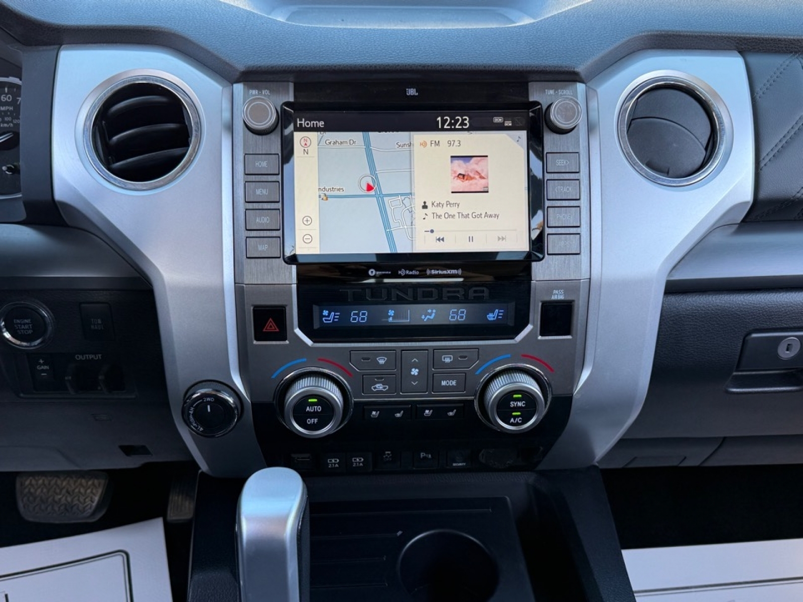 2021 Toyota Tundra Platinum, 39116, Photo