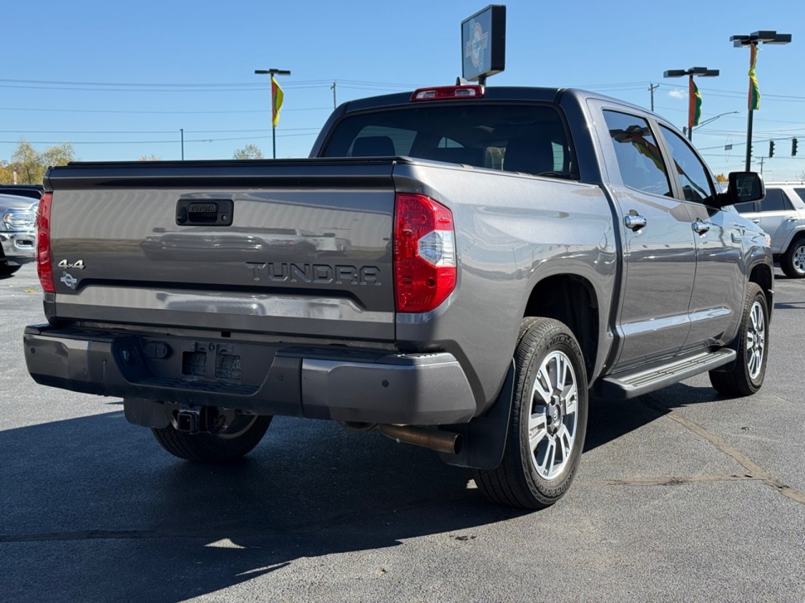 2021 Toyota Tundra Platinum, 39116, Photo