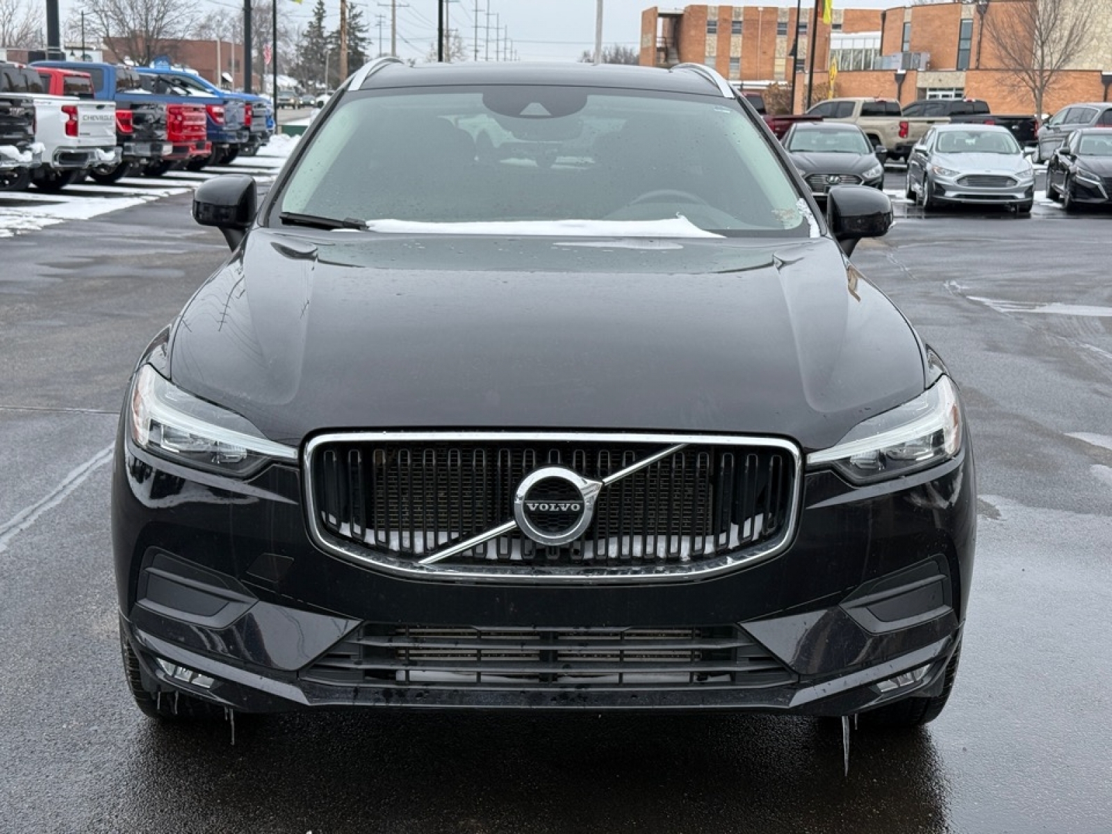 2021 Volvo XC60 T5 Momentum, 39452, Photo