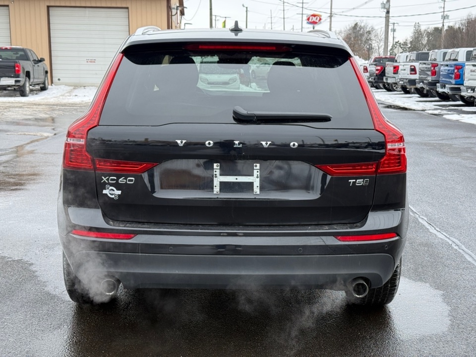 2021 Volvo XC60 T5 Momentum, 39452, Photo