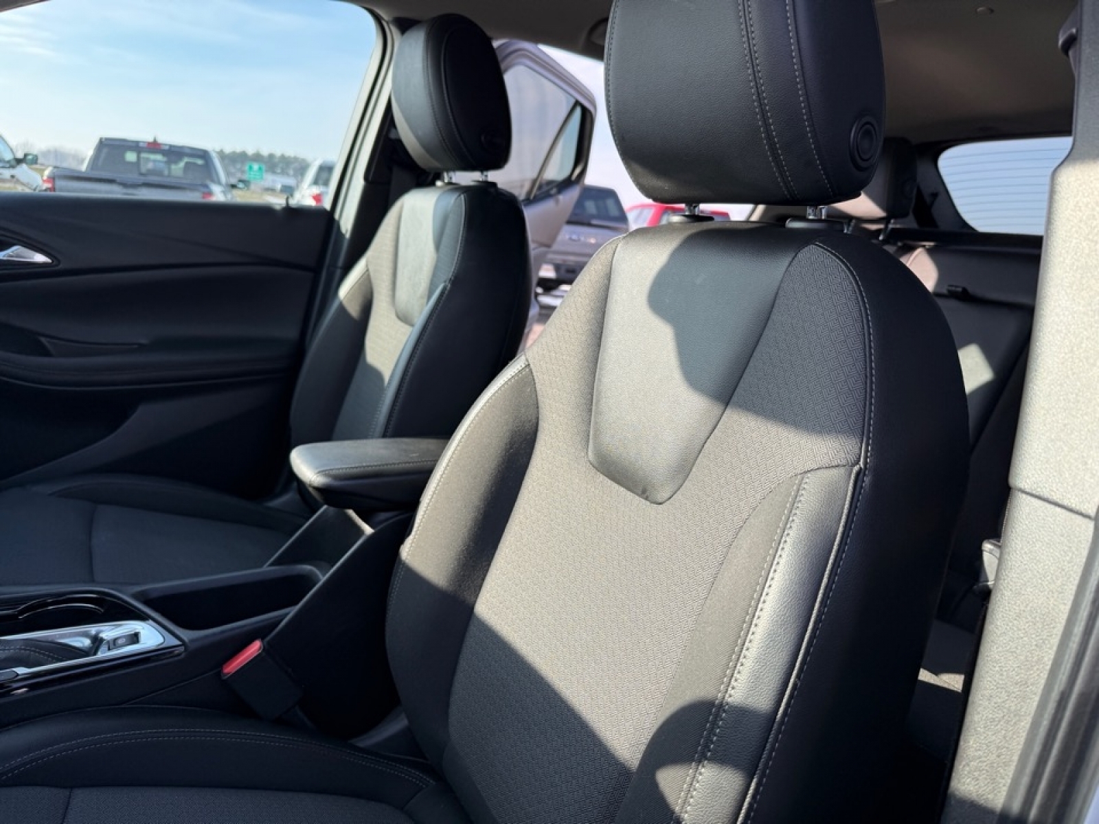 2022 Buick Encore GX FWD Select, 39296, Photo