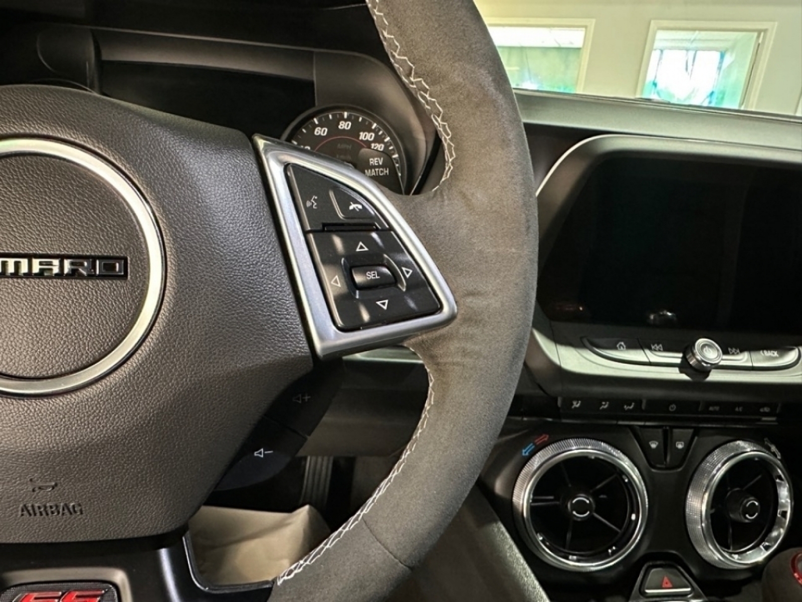 2022 Chevrolet Camaro 1SS, 39705, Photo