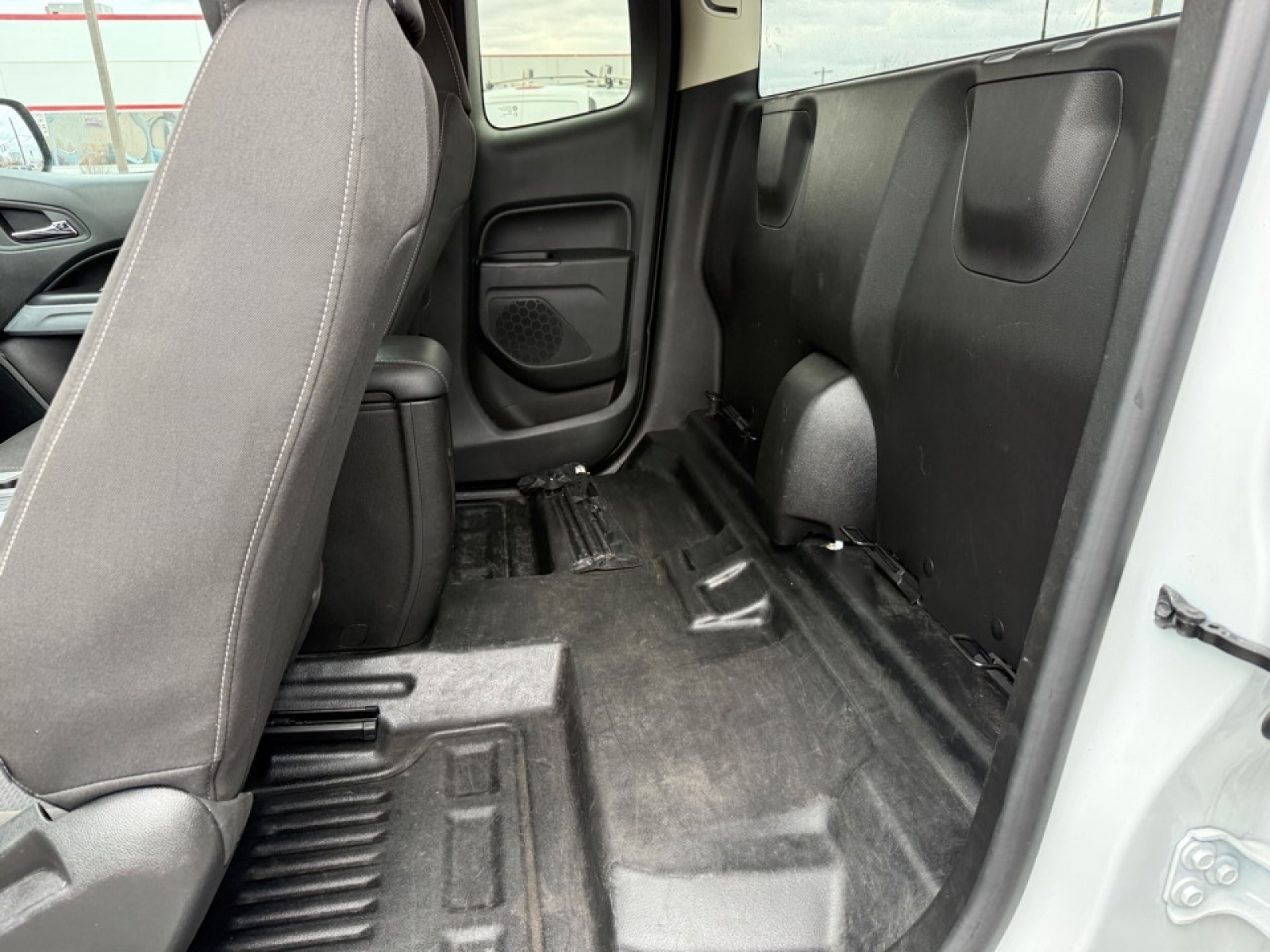 2022 Chevrolet Colorado 2WD Extended Cab Long Box LT, 39568, Photo