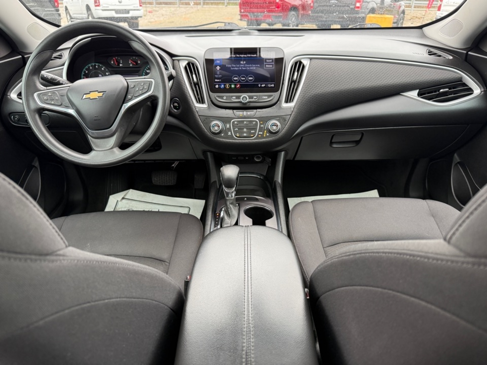 2022 Chevrolet Malibu FWD LT, 38984, Photo