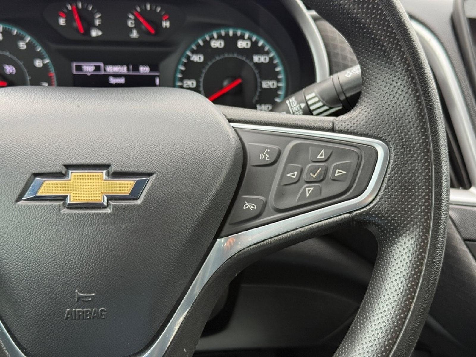 2022 Chevrolet Malibu FWD LT, 38984, Photo