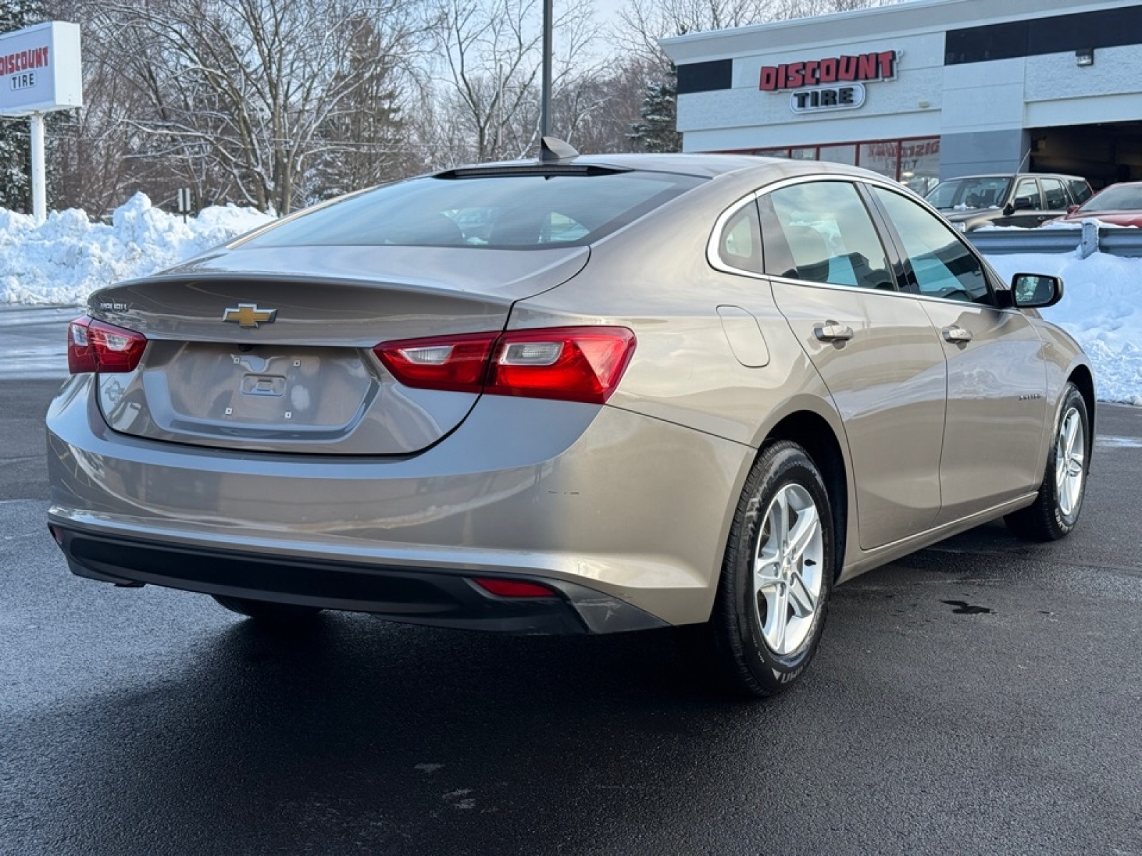 2022 Chevrolet Malibu FWD 1FL, 39129, Photo