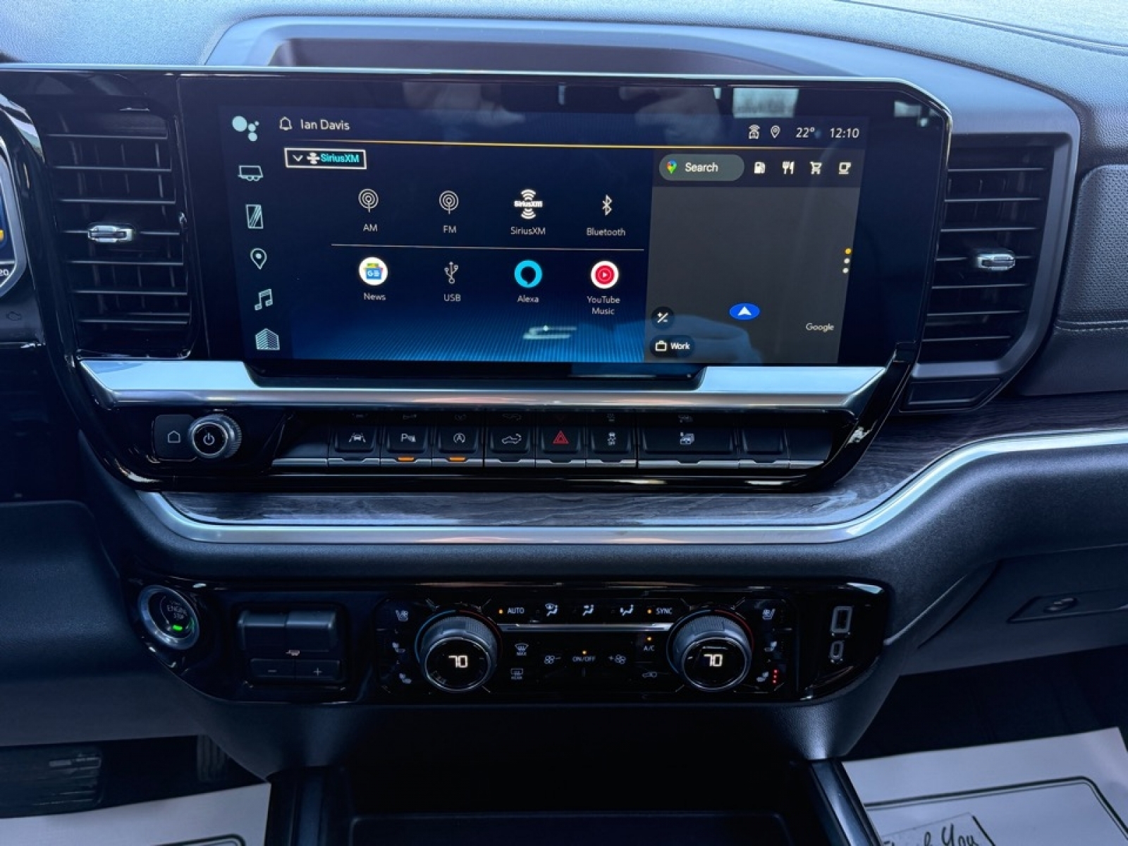 2022 Chevrolet Silverado 1500 4WD Crew Cab Short Bed LTZ, 39136, Photo