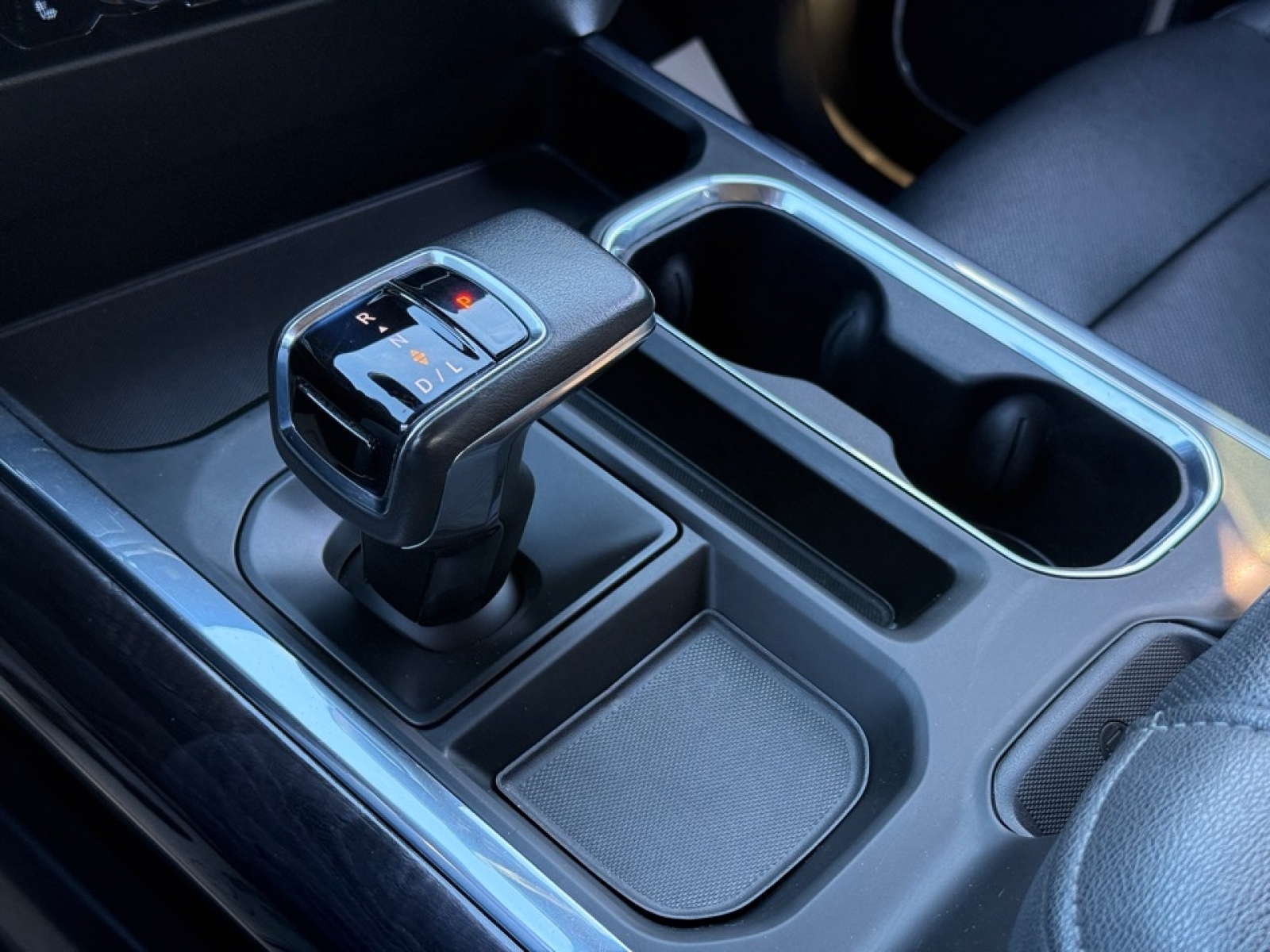 2022 Chevrolet Silverado 1500 4WD Crew Cab Short Bed LTZ, 39136, Photo