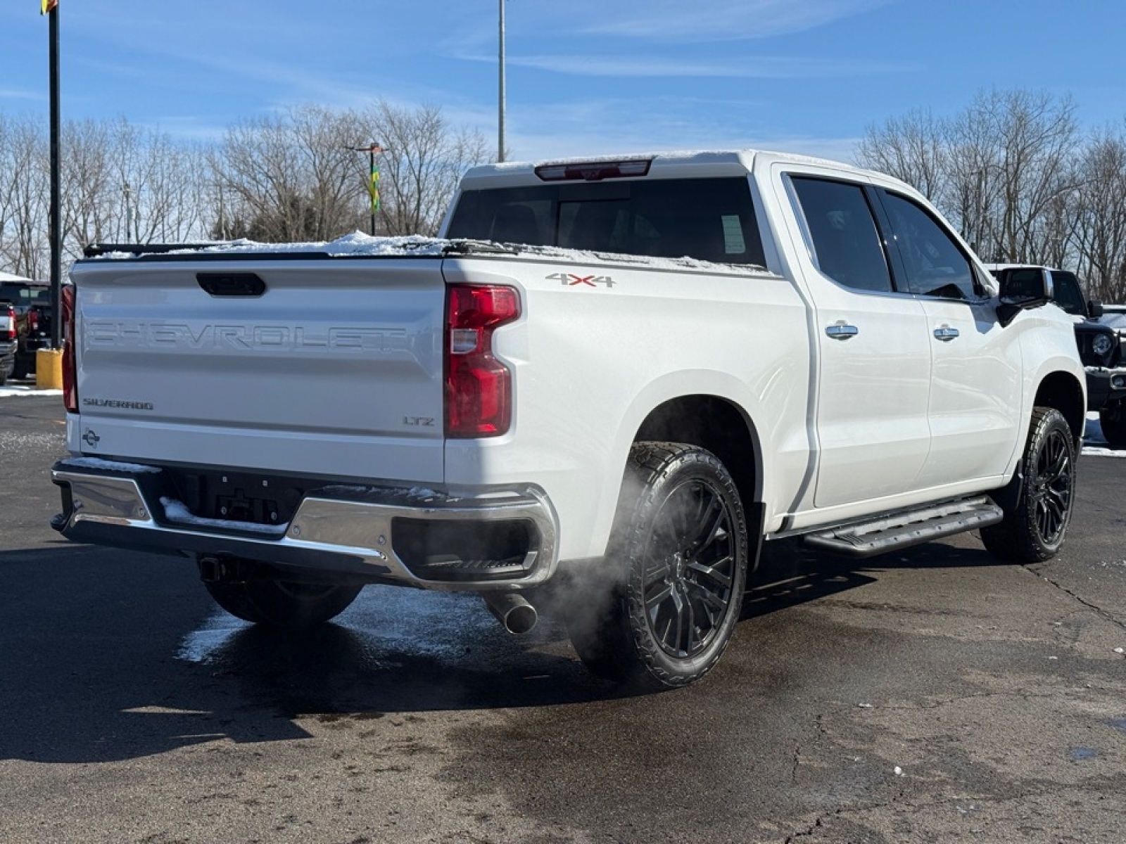 2022 Chevrolet Silverado 1500 4WD Crew Cab Short Bed LTZ, 39136, Photo