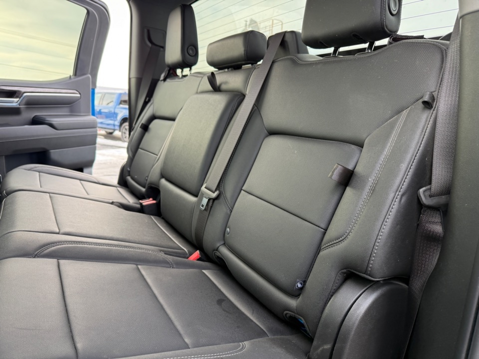 2022 Chevrolet Silverado 1500 4WD Crew Cab Short Bed LTZ, 39289, Photo