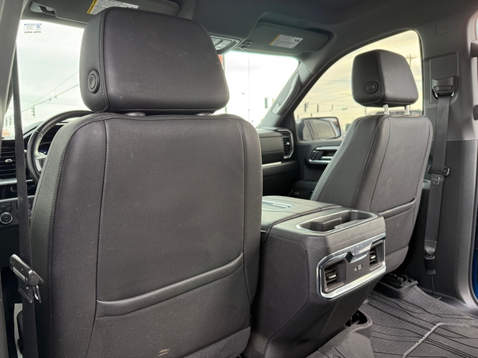 2022 Chevrolet Silverado 1500 4WD Crew Cab Short Bed LTZ, 39289, Photo