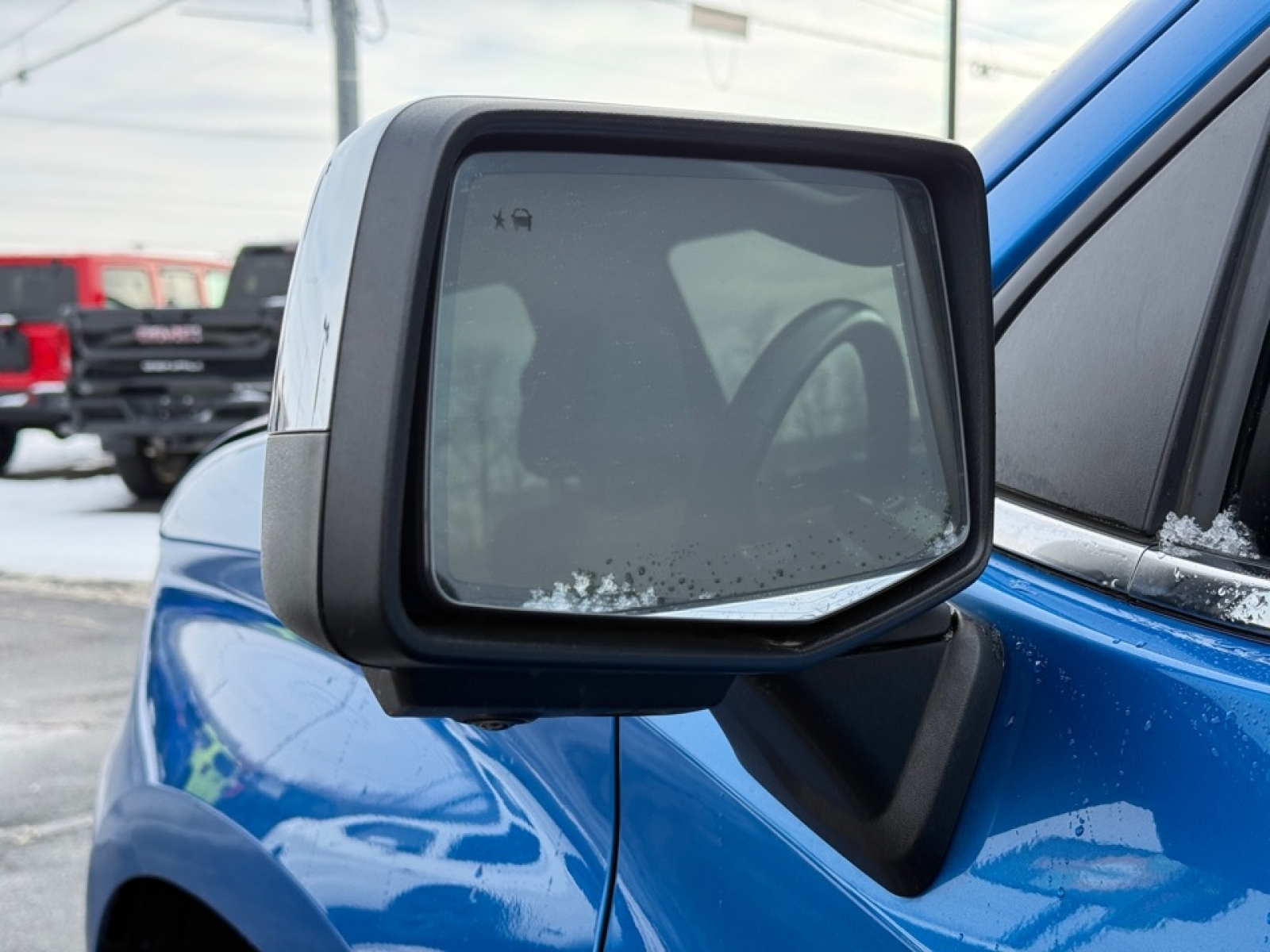 2022 Chevrolet Silverado 1500 4WD Crew Cab Short Bed LTZ, 39289, Photo