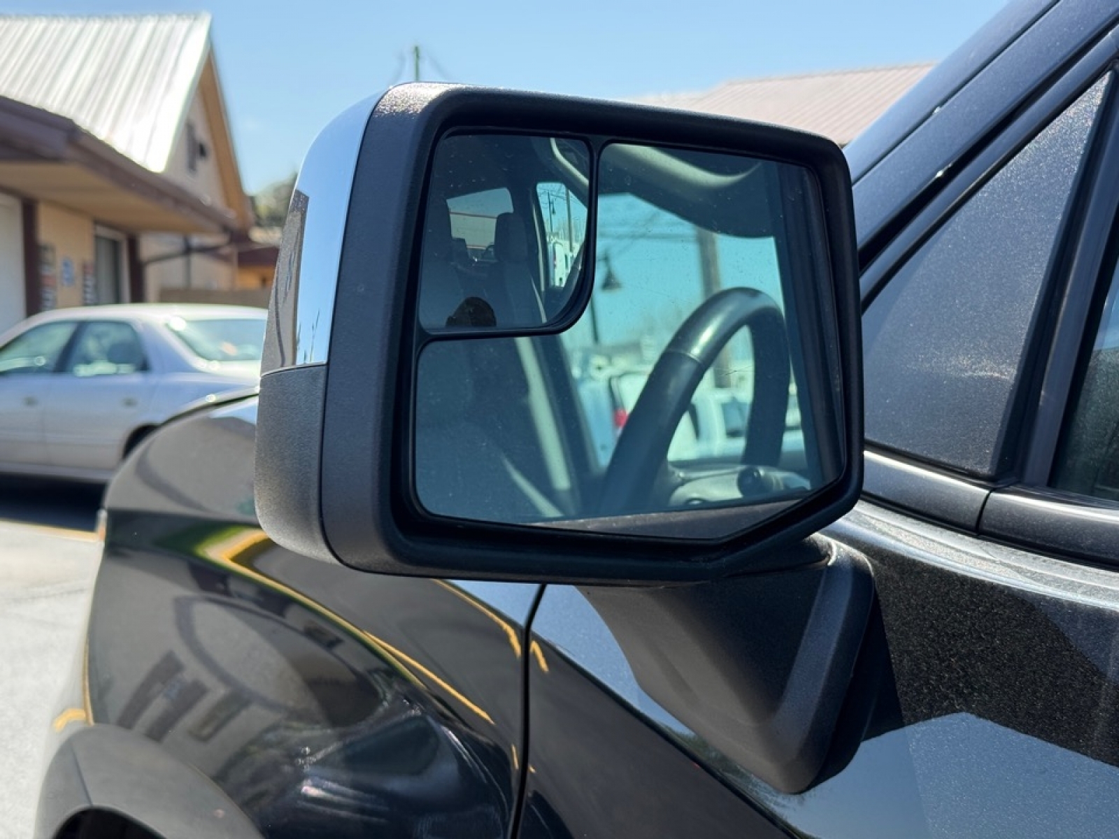 2022 Chevrolet Silverado 1500 4WD Crew Cab Short Bed LT with 2FL, 39762, Photo