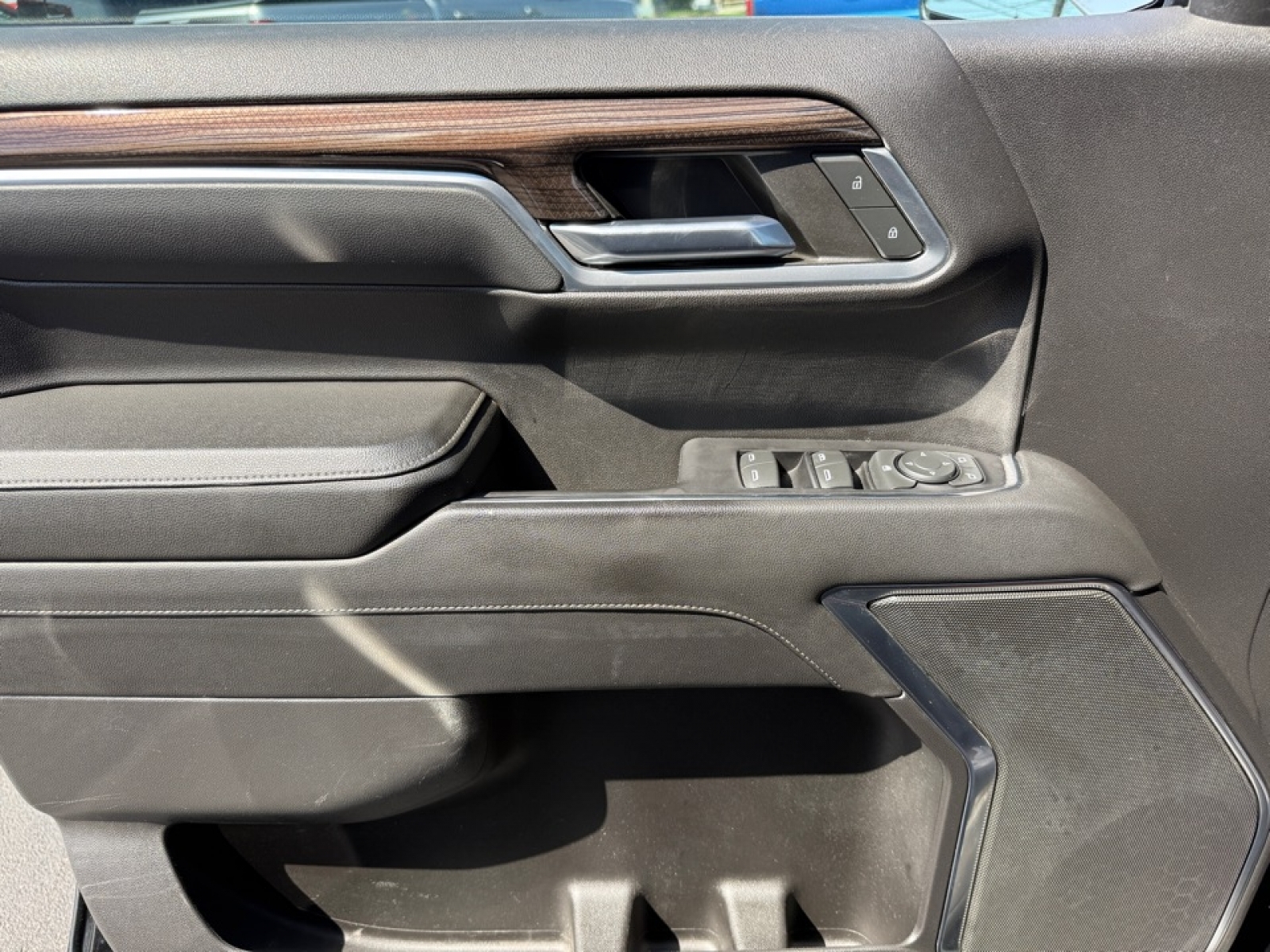 2022 Chevrolet Silverado 1500 4WD Crew Cab Short Bed LT with 2FL, 39762, Photo