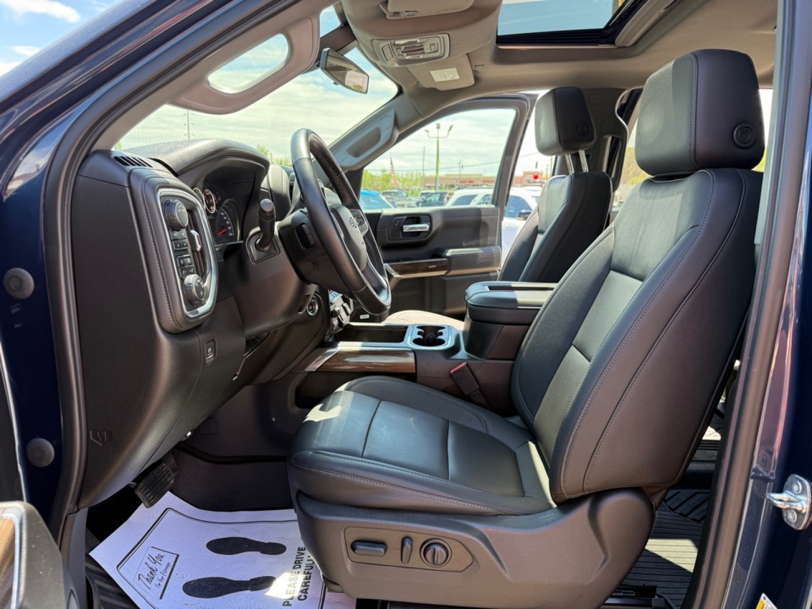 2022 Chevrolet Silverado 1500 LTD 4WD Crew Cab Short Bed LT Trail Boss, 38374, Photo