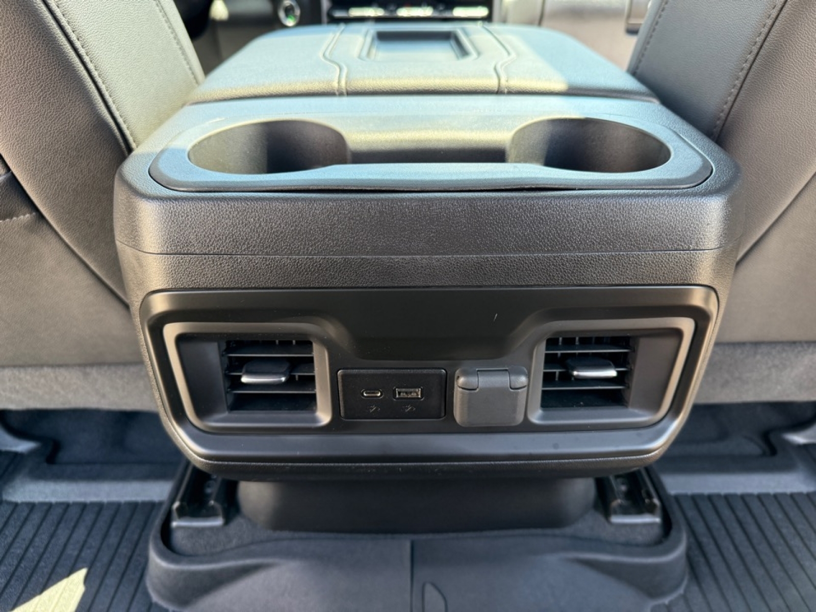 2022 Chevrolet Silverado 1500 LTD 4WD Crew Cab Short Bed LT Trail Boss, 38374, Photo