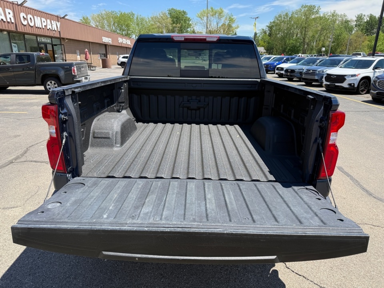 2022 Chevrolet Silverado 1500 LTD 4WD Crew Cab Short Bed LT Trail Boss, 38374, Photo