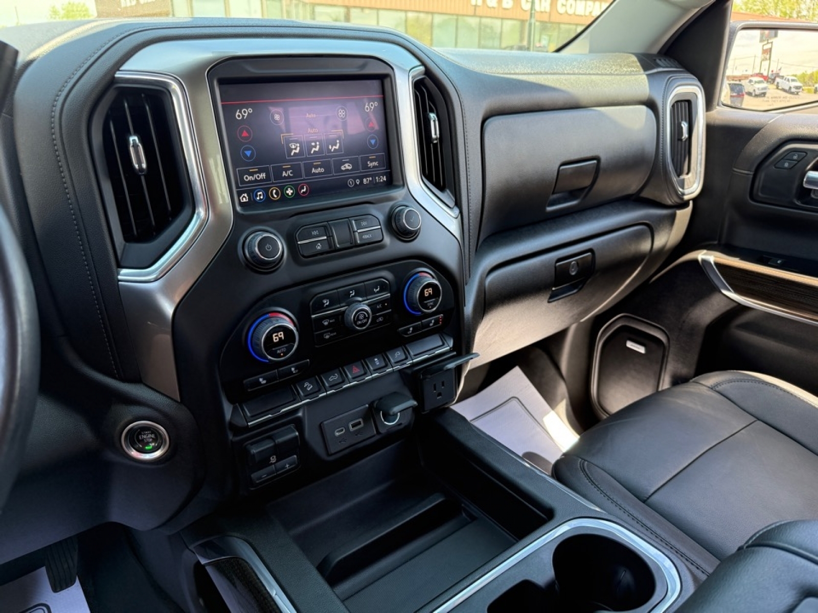 2022 Chevrolet Silverado 1500 LTD 4WD Crew Cab Short Bed LT Trail Boss, 38374, Photo