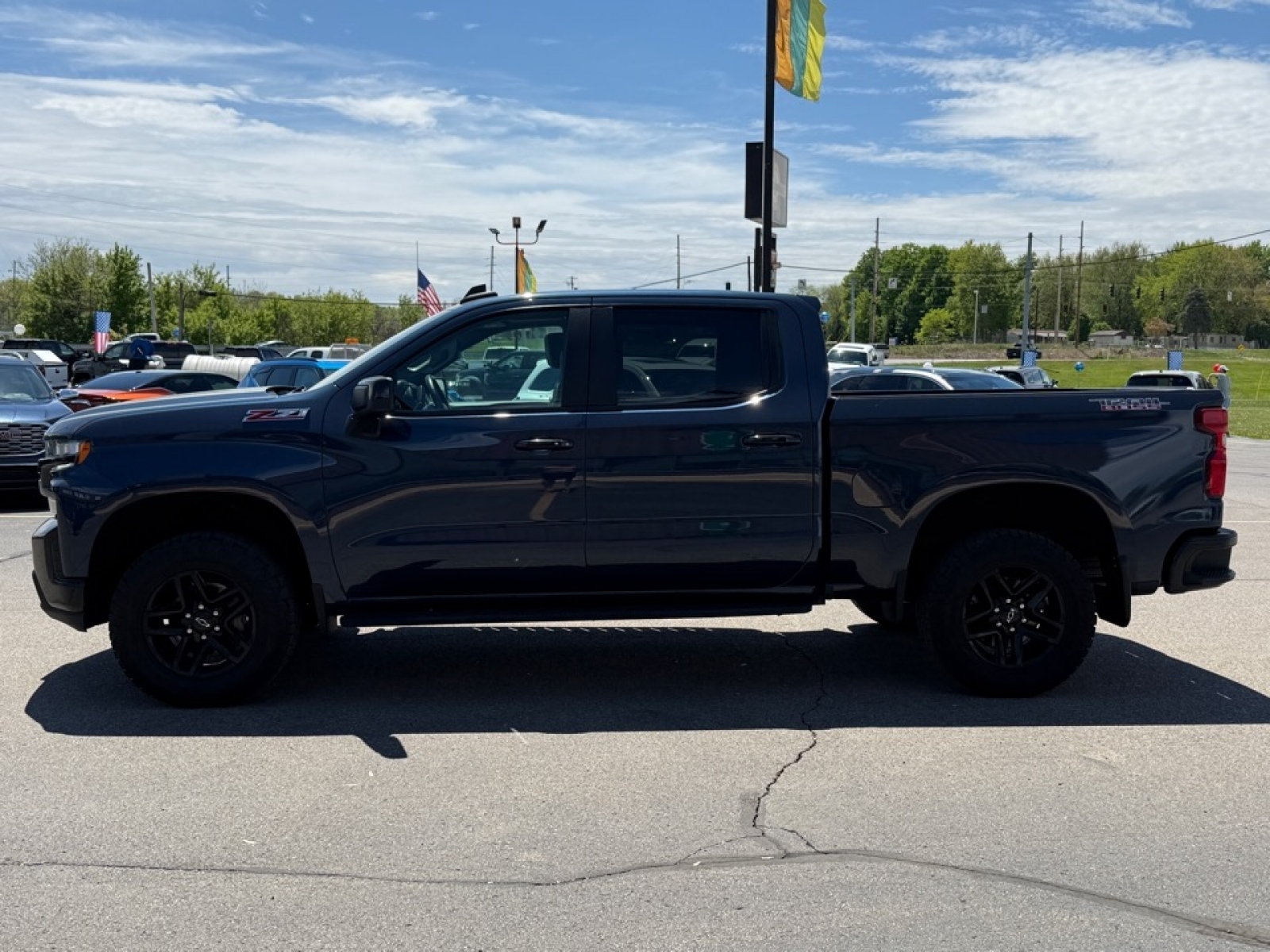 2022 Chevrolet Silverado 1500 LTD 4WD Crew Cab Short Bed LT Trail Boss, 38374, Photo