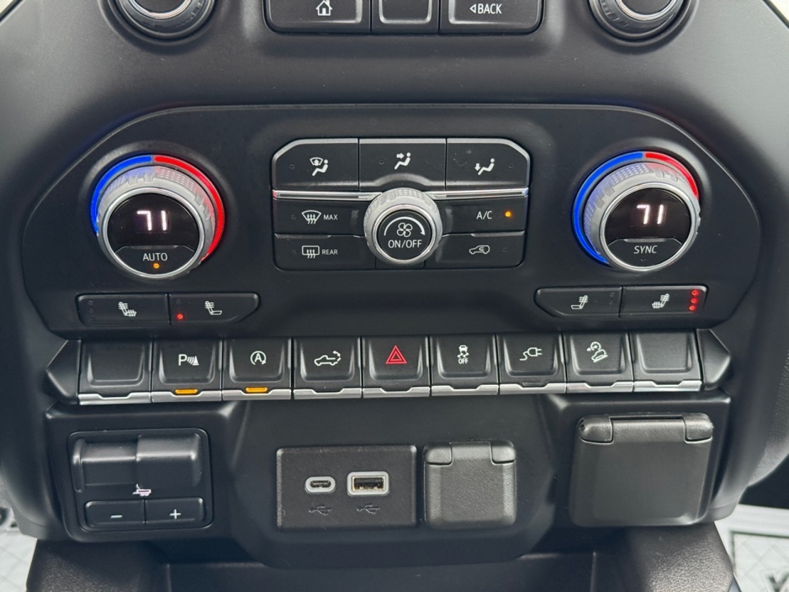 2022 Chevrolet Silverado 1500 LTD 4WD Crew Cab Short Bed LT Trail Boss, 38520, Photo