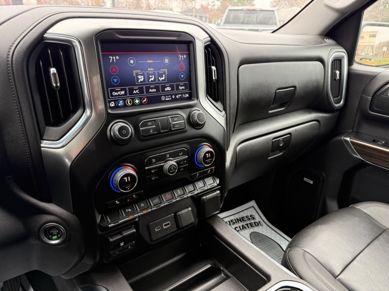 2022 Chevrolet Silverado 1500 LTD 4WD Crew Cab Short Bed LT Trail Boss, 38520, Photo