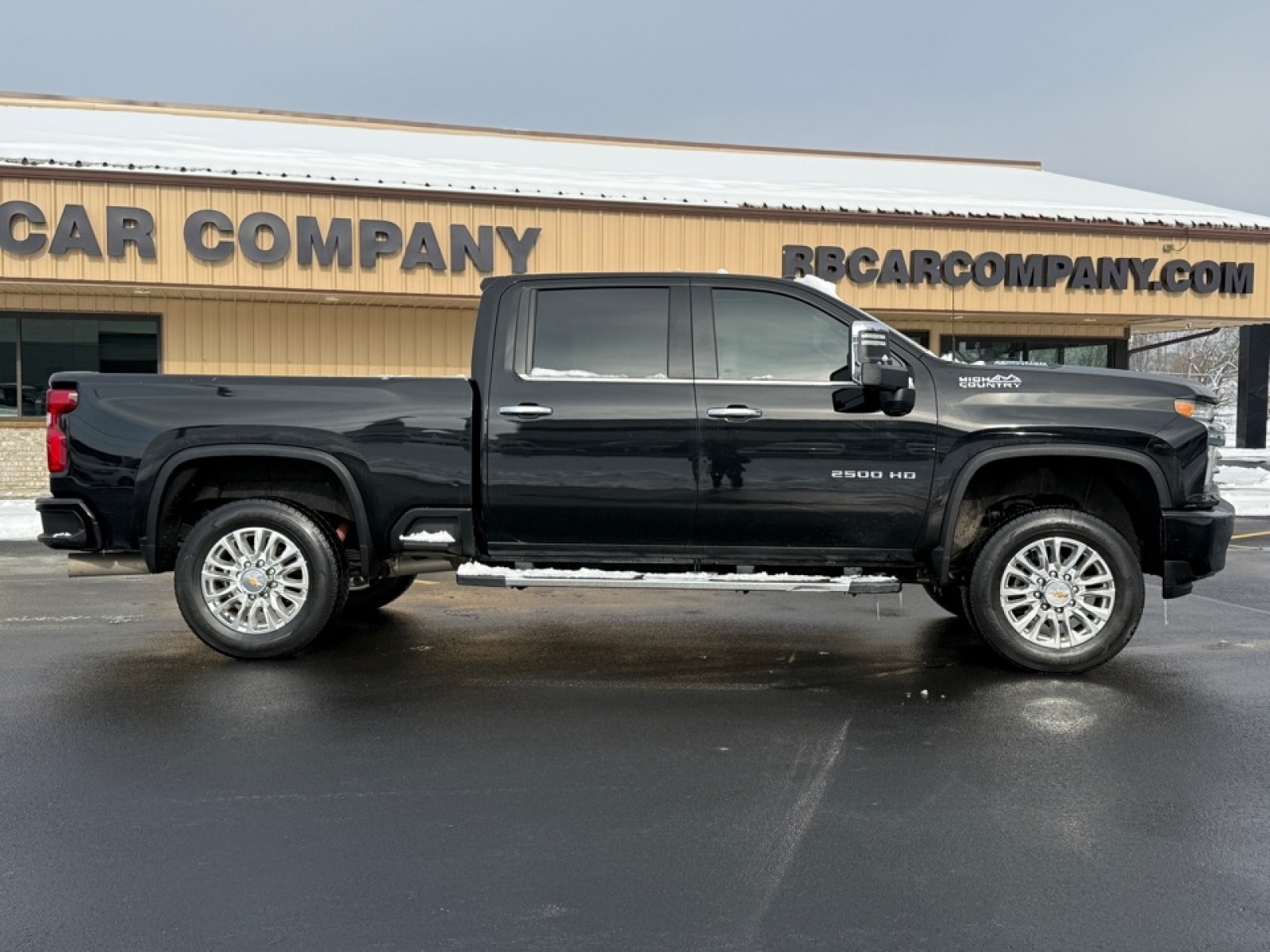 2022 Chevrolet Silverado 2500HD 4WD Crew Cab Standard Bed High Country, 39199, Photo