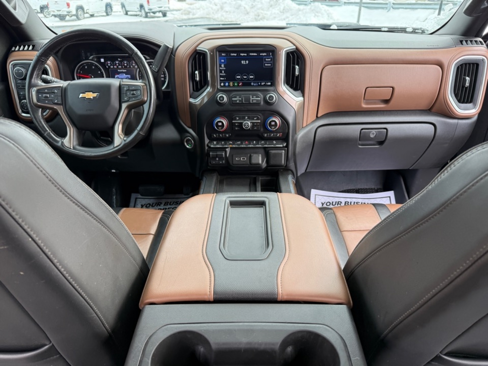 2022 Chevrolet Silverado 2500HD 4WD Crew Cab Standard Bed High Country, 39199, Photo