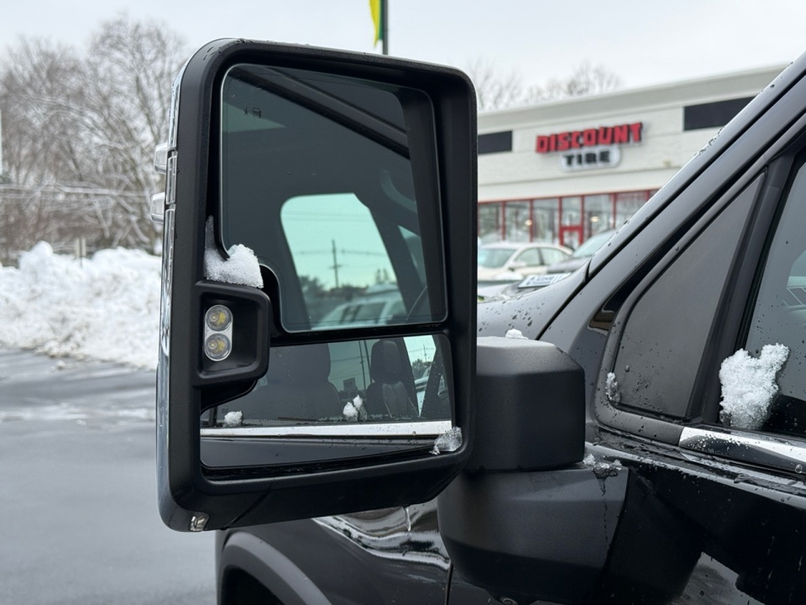 2022 Chevrolet Silverado 2500HD 4WD Crew Cab Standard Bed High Country, 39199, Photo