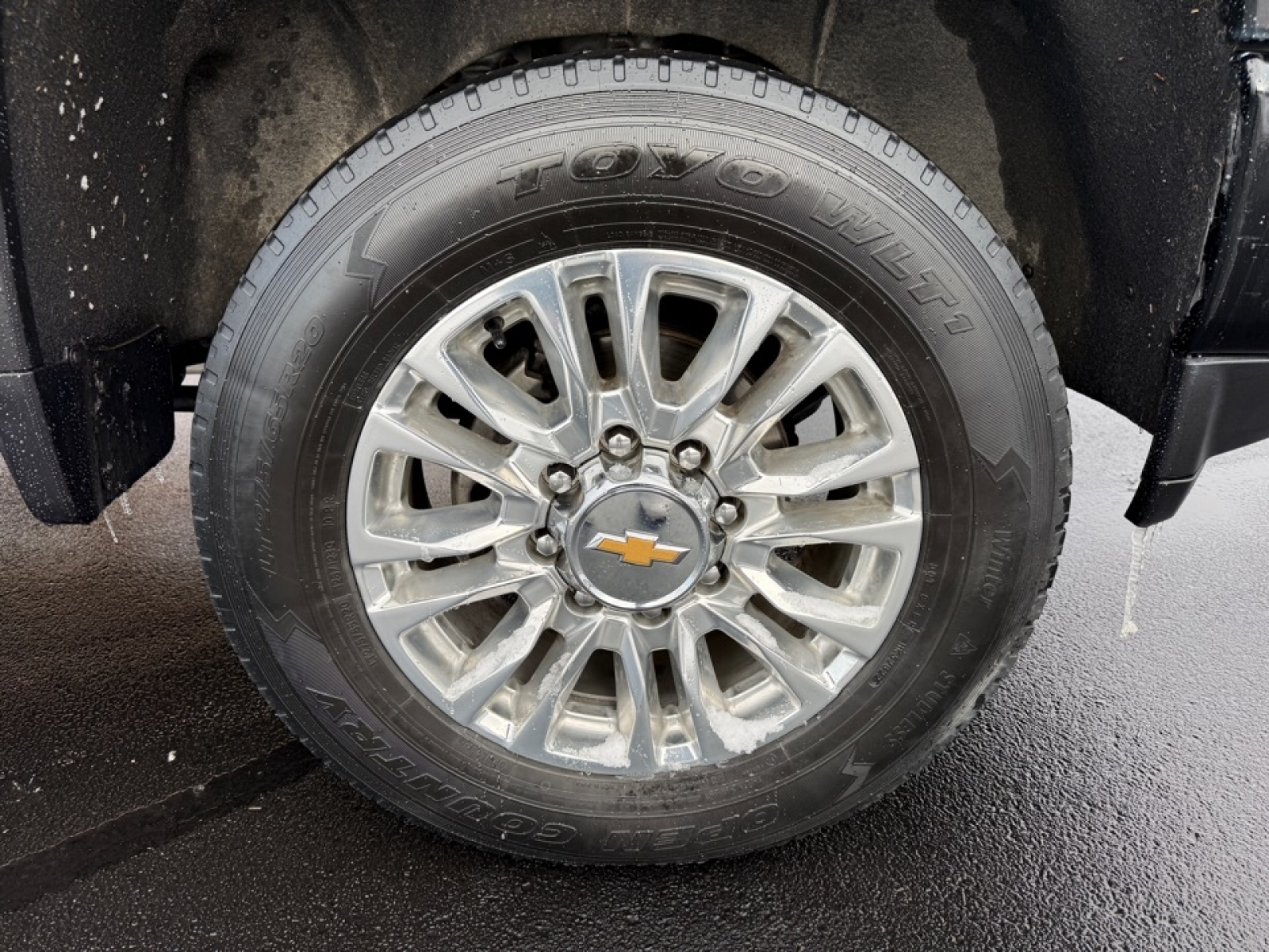 2022 Chevrolet Silverado 2500HD 4WD Crew Cab Standard Bed High Country, 39199, Photo