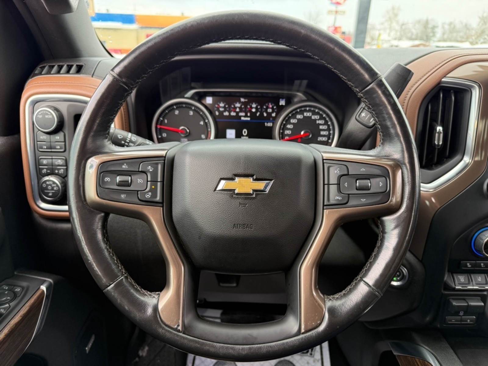 2022 Chevrolet Silverado 2500HD 4WD Crew Cab Standard Bed High Country, 39199, Photo