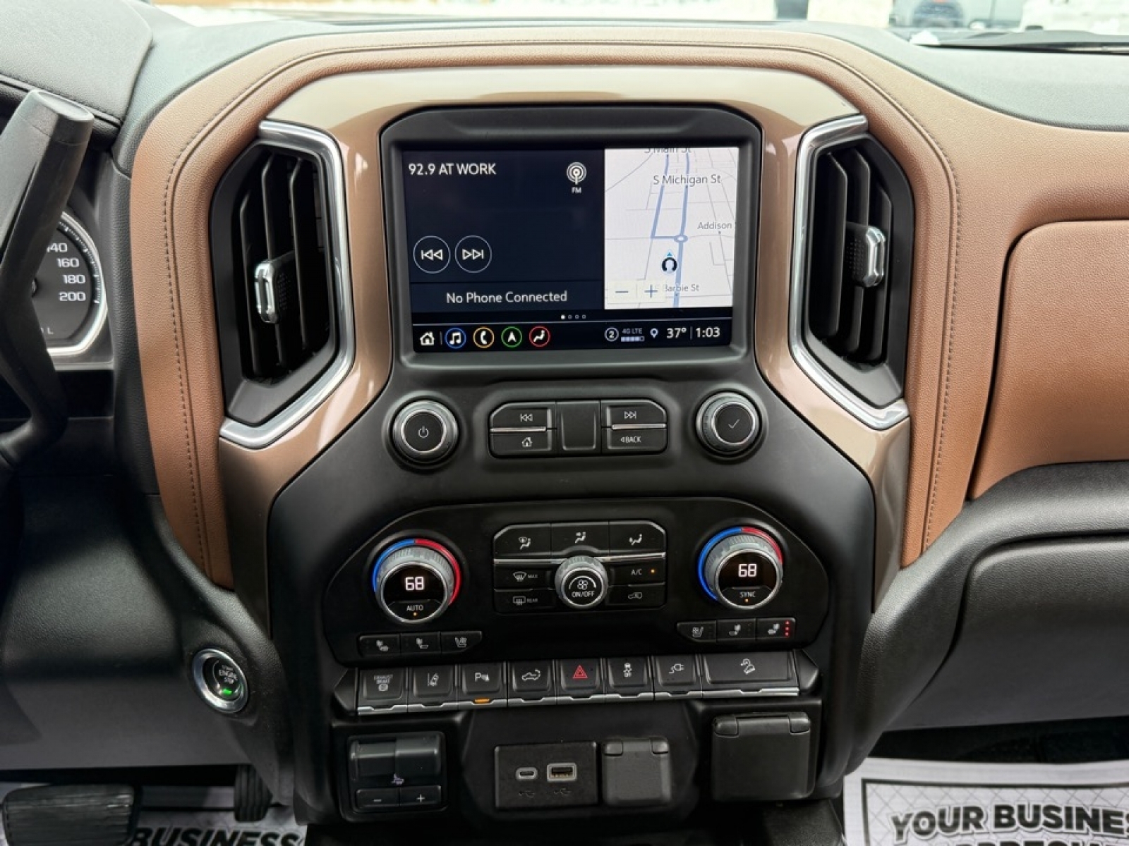 2022 Chevrolet Silverado 2500HD 4WD Crew Cab Standard Bed High Country, 39199, Photo