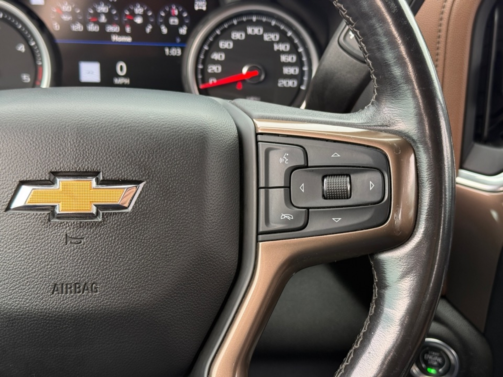 2022 Chevrolet Silverado 2500HD 4WD Crew Cab Standard Bed High Country, 39199, Photo