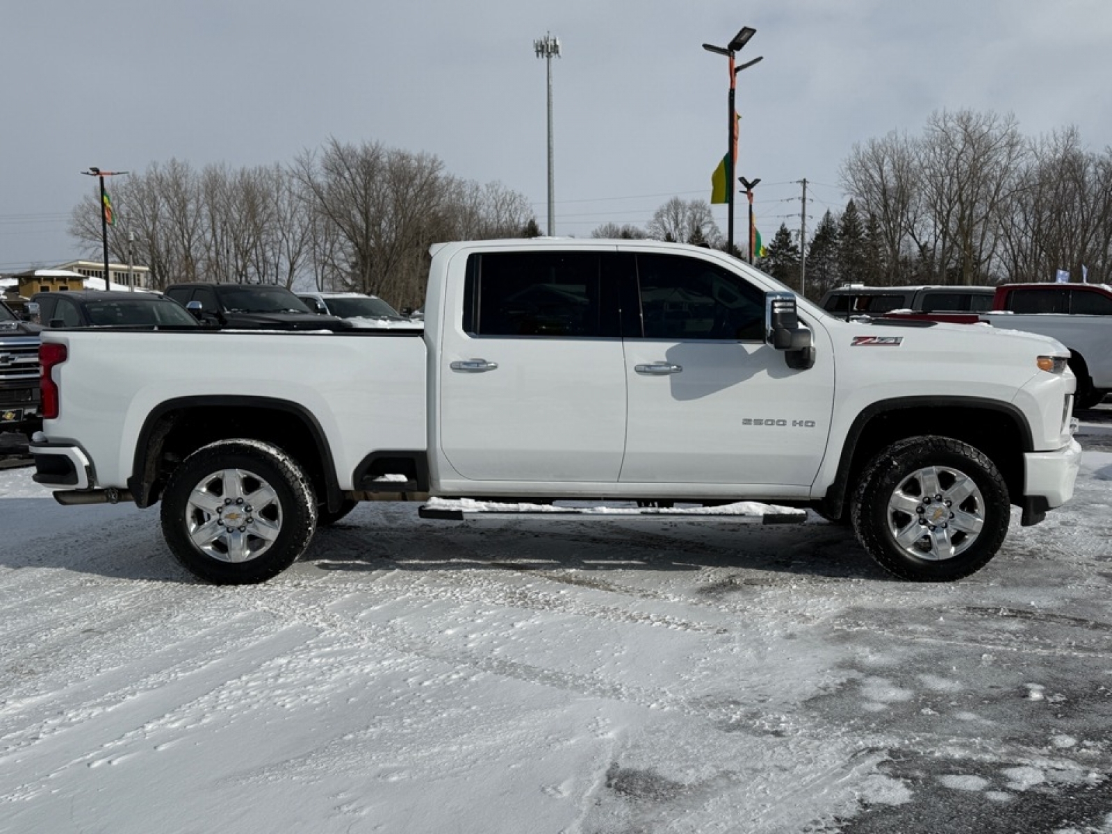 2022 Chevrolet Silverado 2500HD 4WD Crew Cab Standard Bed LTZ, 39293A, Photo