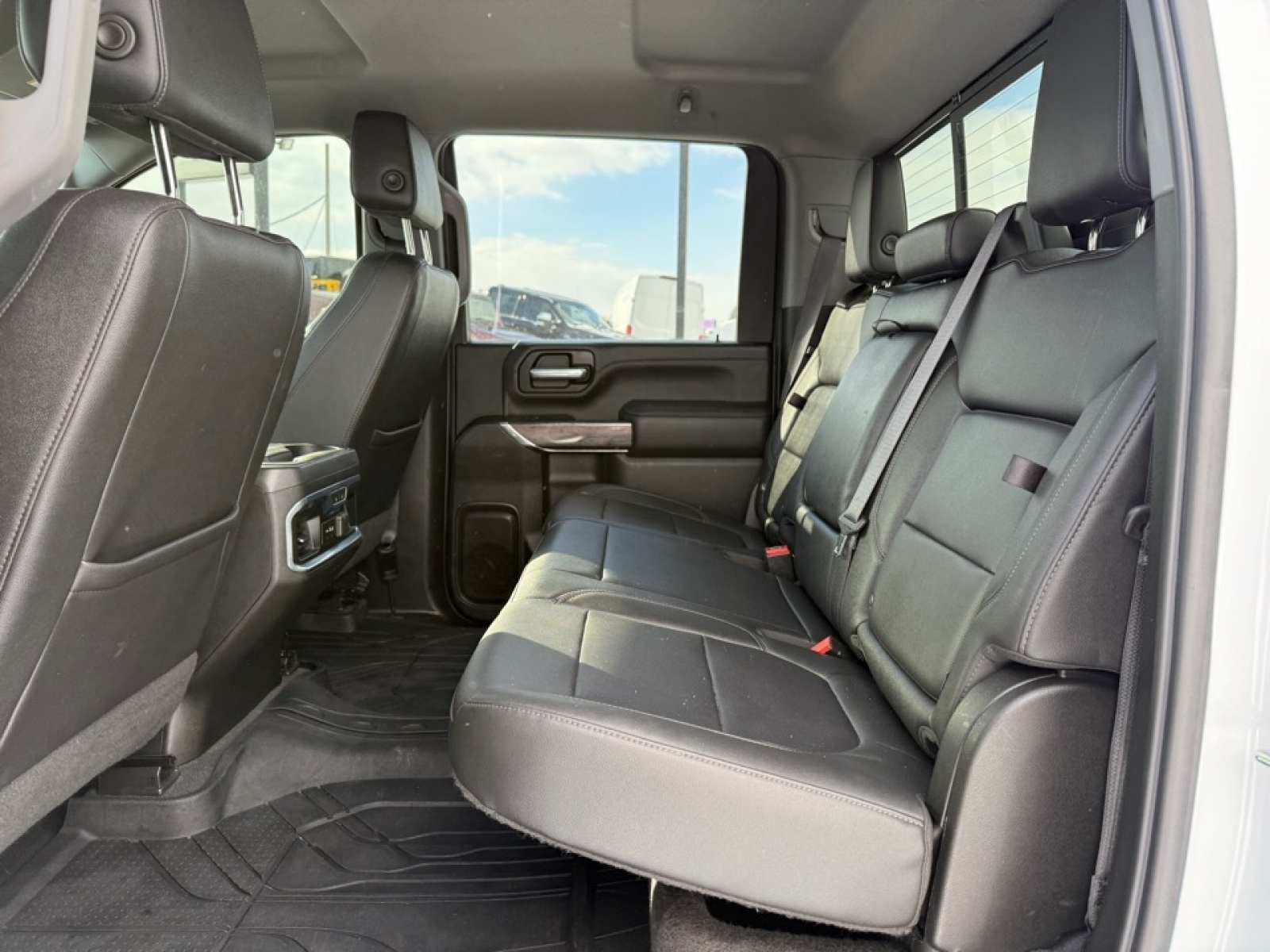 2022 Chevrolet Silverado 2500HD 4WD Crew Cab Standard Bed LTZ, 39293A, Photo