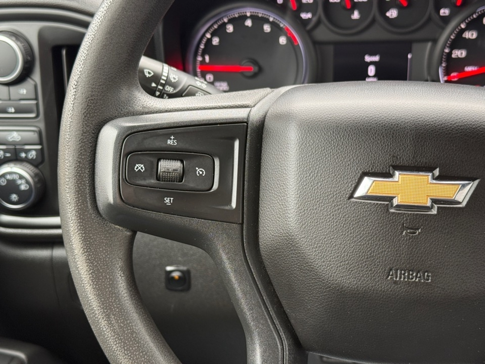 2022 Chevrolet Silverado 2500HD 4WD Crew Cab Long Bed WT, 39333, Photo