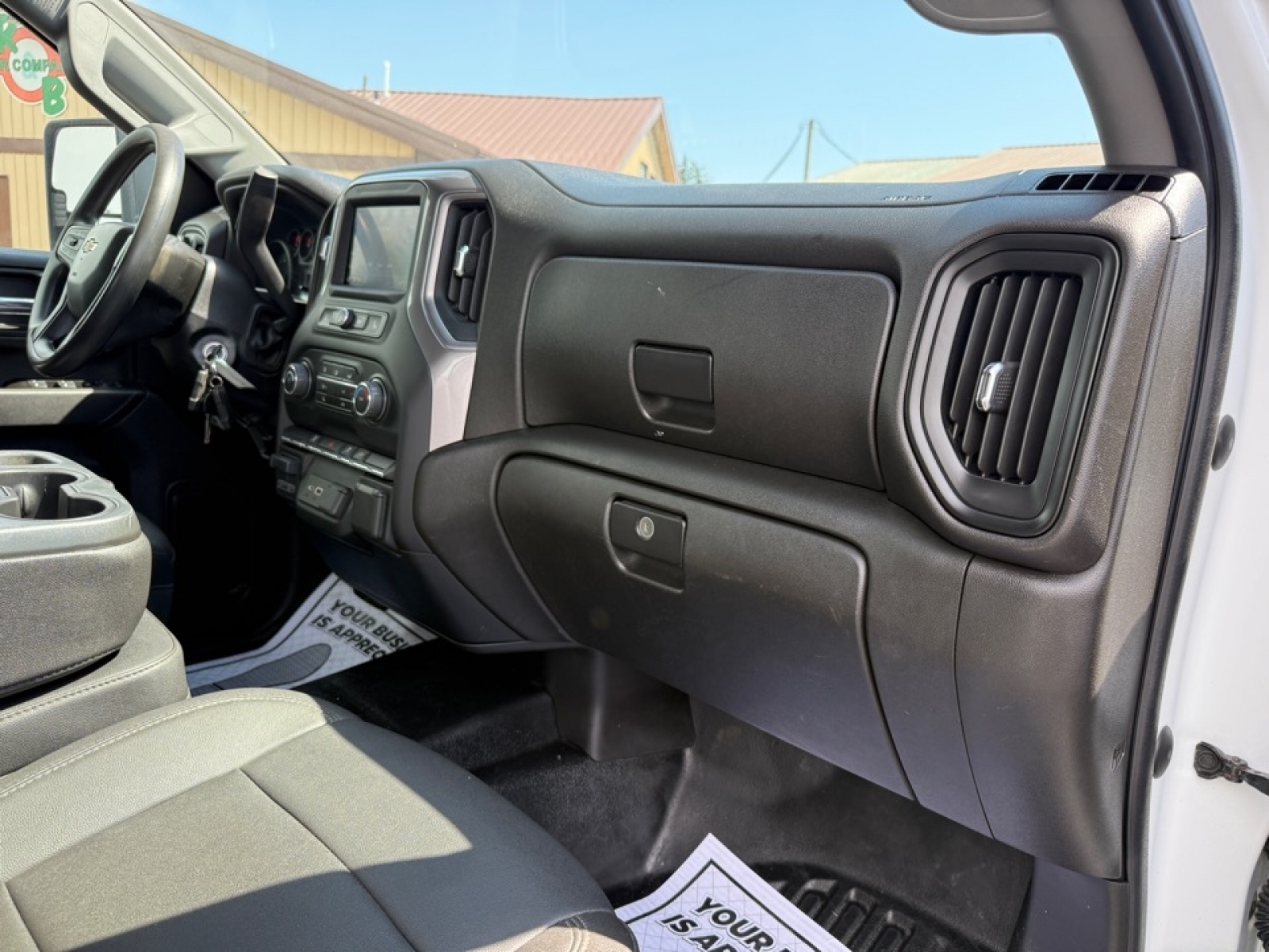 2022 Chevrolet Silverado 3500HD Chassis Work Truck, 39727, Photo