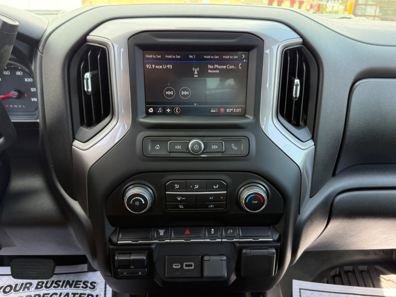 2022 Chevrolet Silverado 3500HD Chassis Work Truck, 39727, Photo