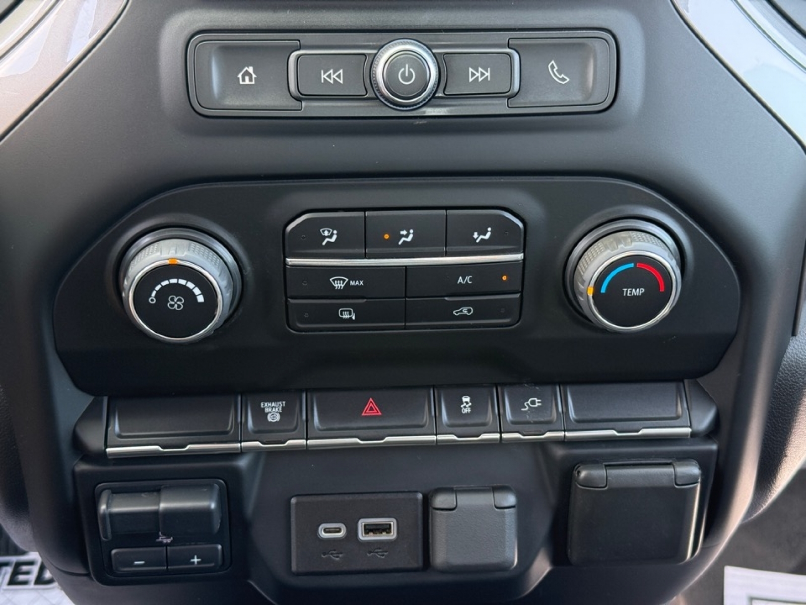 2022 Chevrolet Silverado 3500HD Chassis Work Truck, 39727, Photo