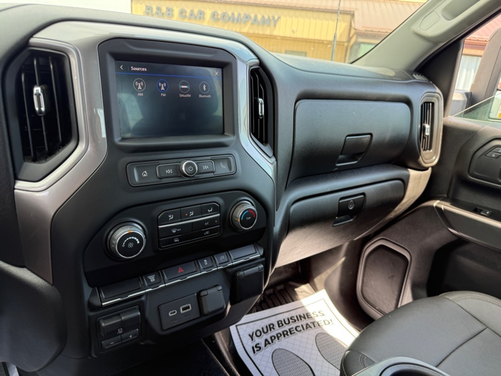 2022 Chevrolet Silverado 3500HD Chassis Work Truck, 39727, Photo