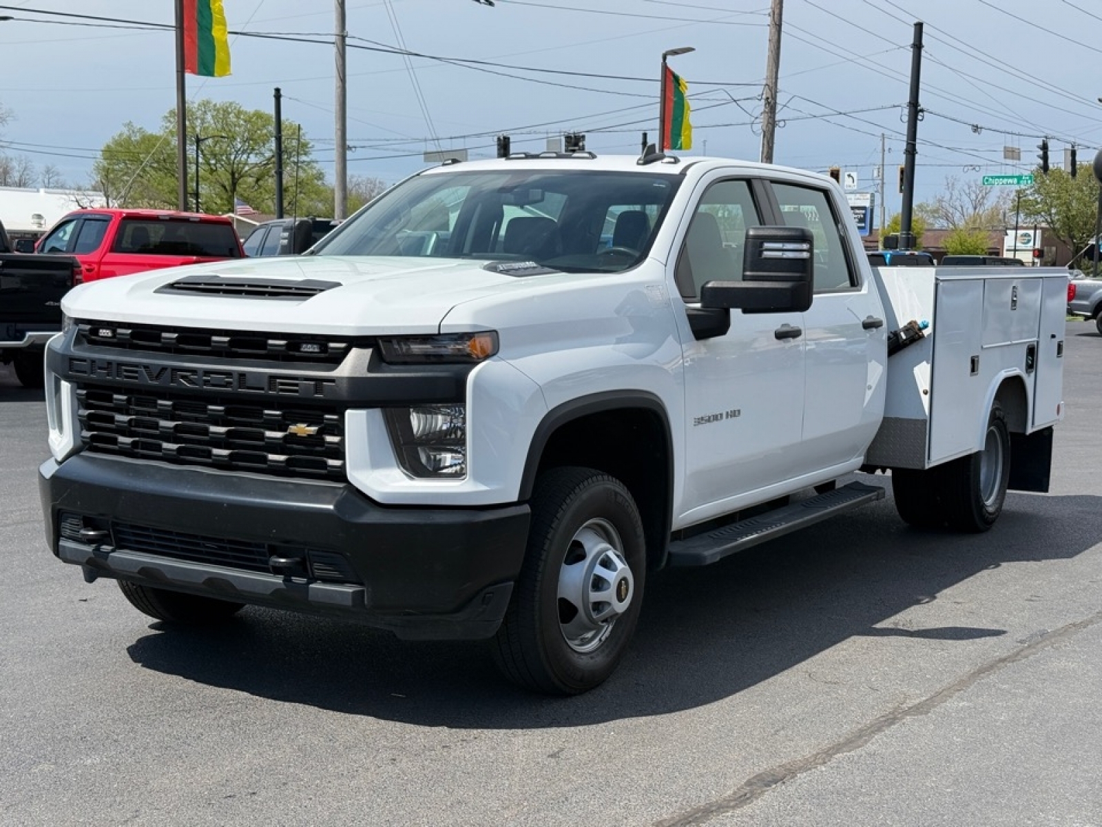 2022 Chevrolet Silverado 3500HD Chassis Work Truck, 39727, Photo