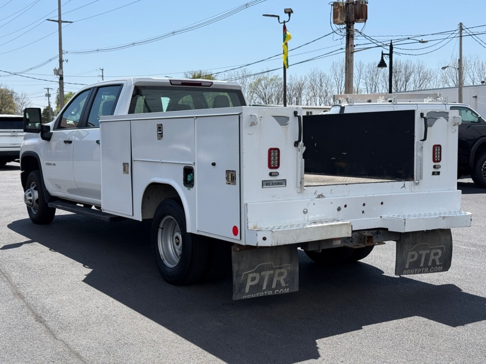 2022 Chevrolet Silverado 3500HD Chassis Work Truck, 39727, Photo