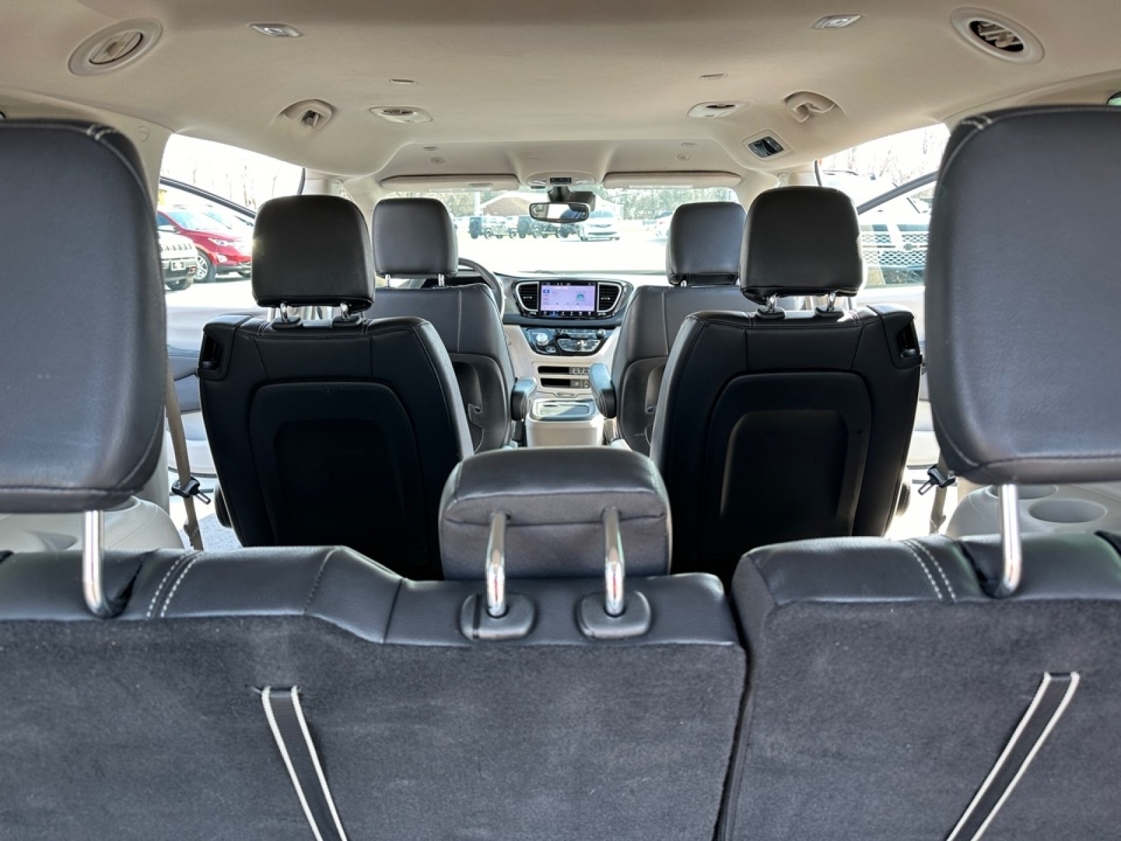 2022 Chrysler Pacifica Touring L, 36590, Photo