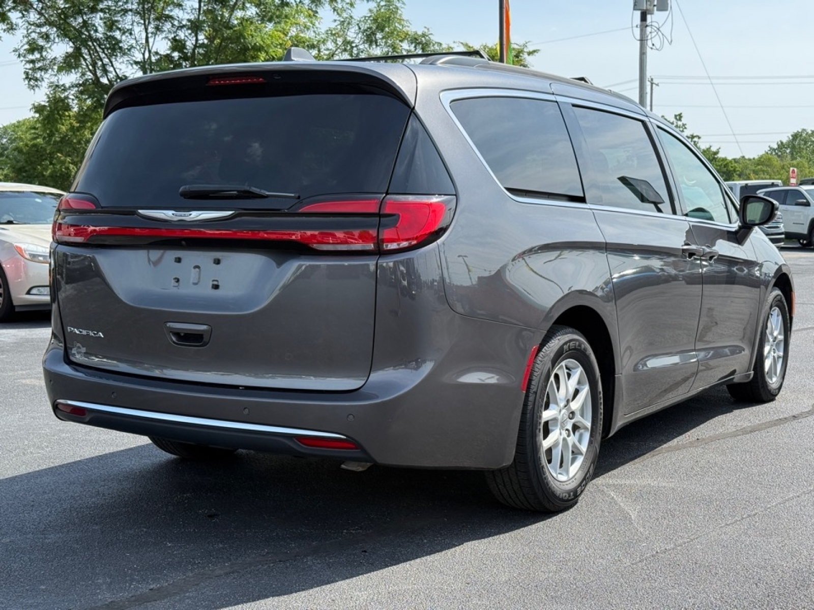 2022 Chrysler Pacifica Touring L, 39185A, Photo