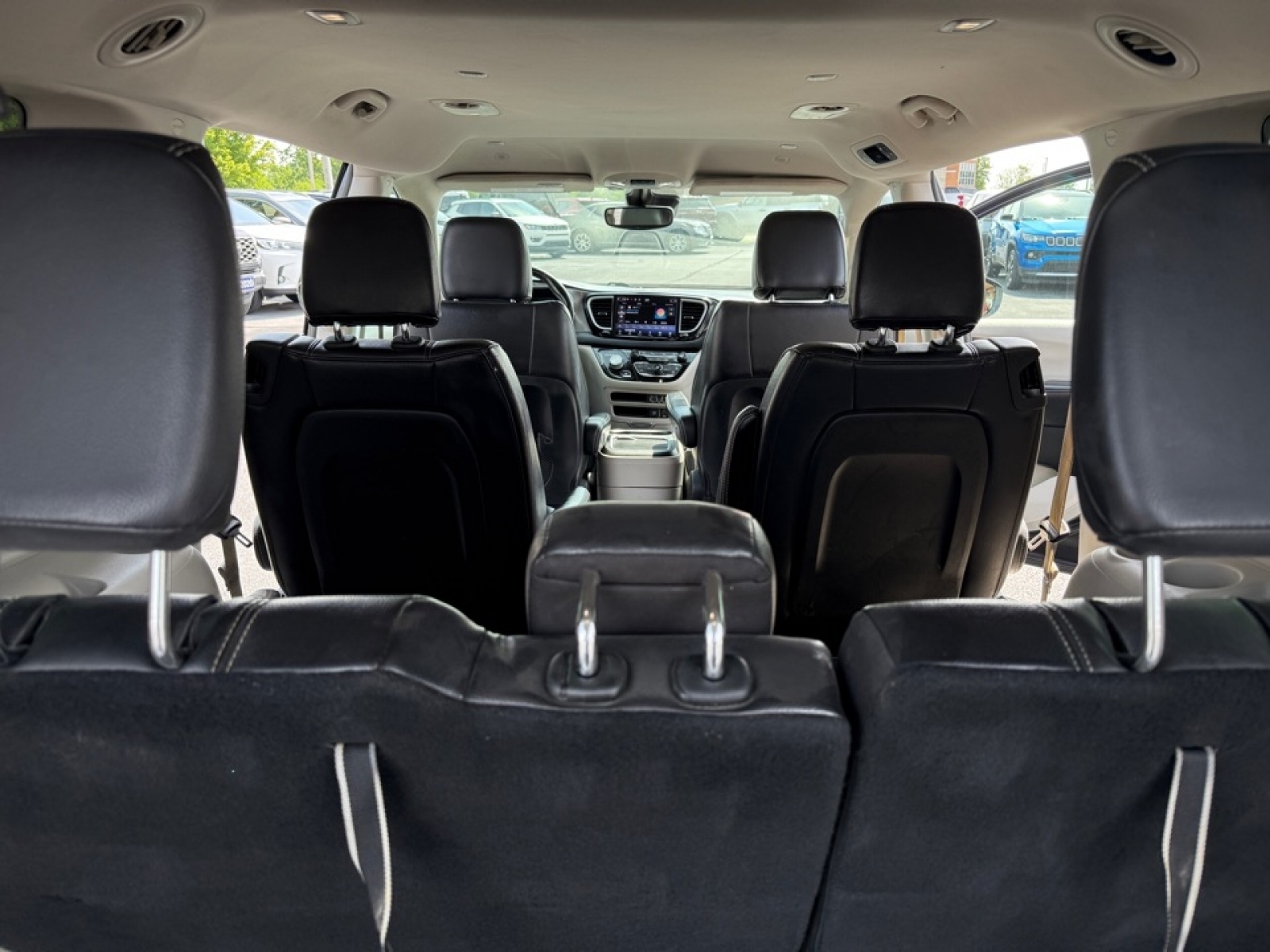 2022 Chrysler Pacifica Touring L, 39185A, Photo