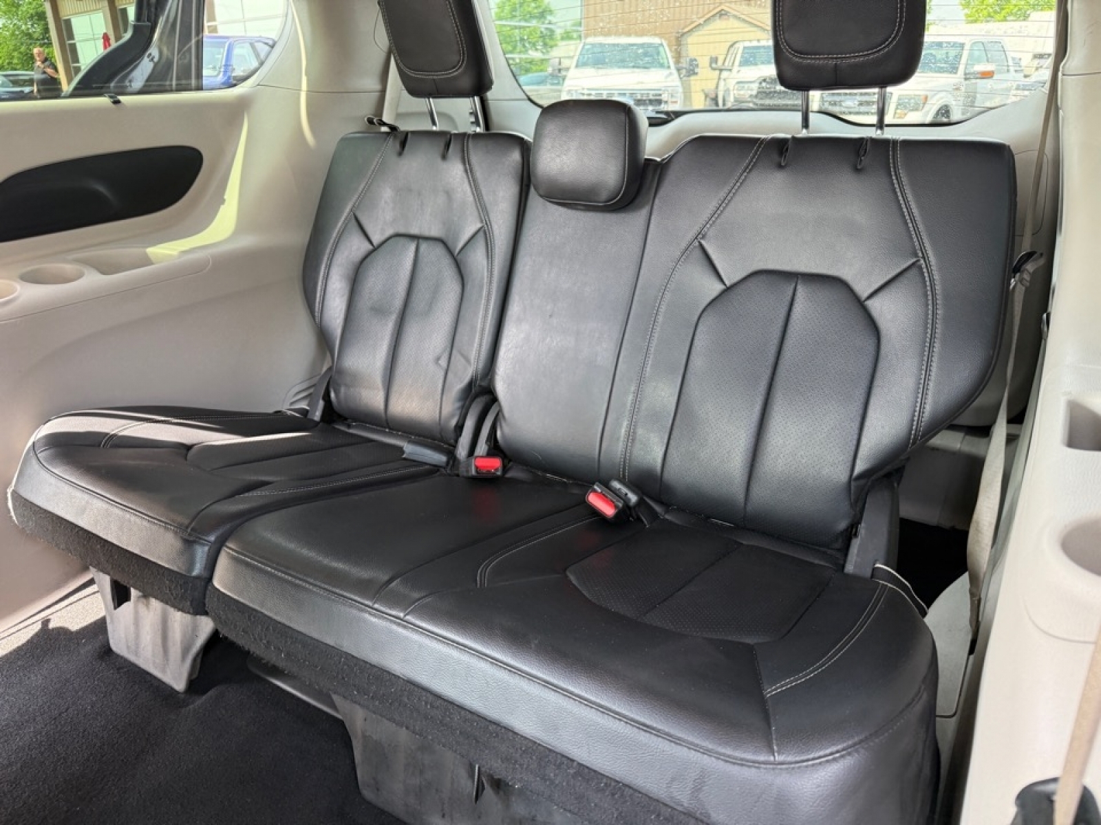 2022 Chrysler Pacifica Touring L, 39185A, Photo