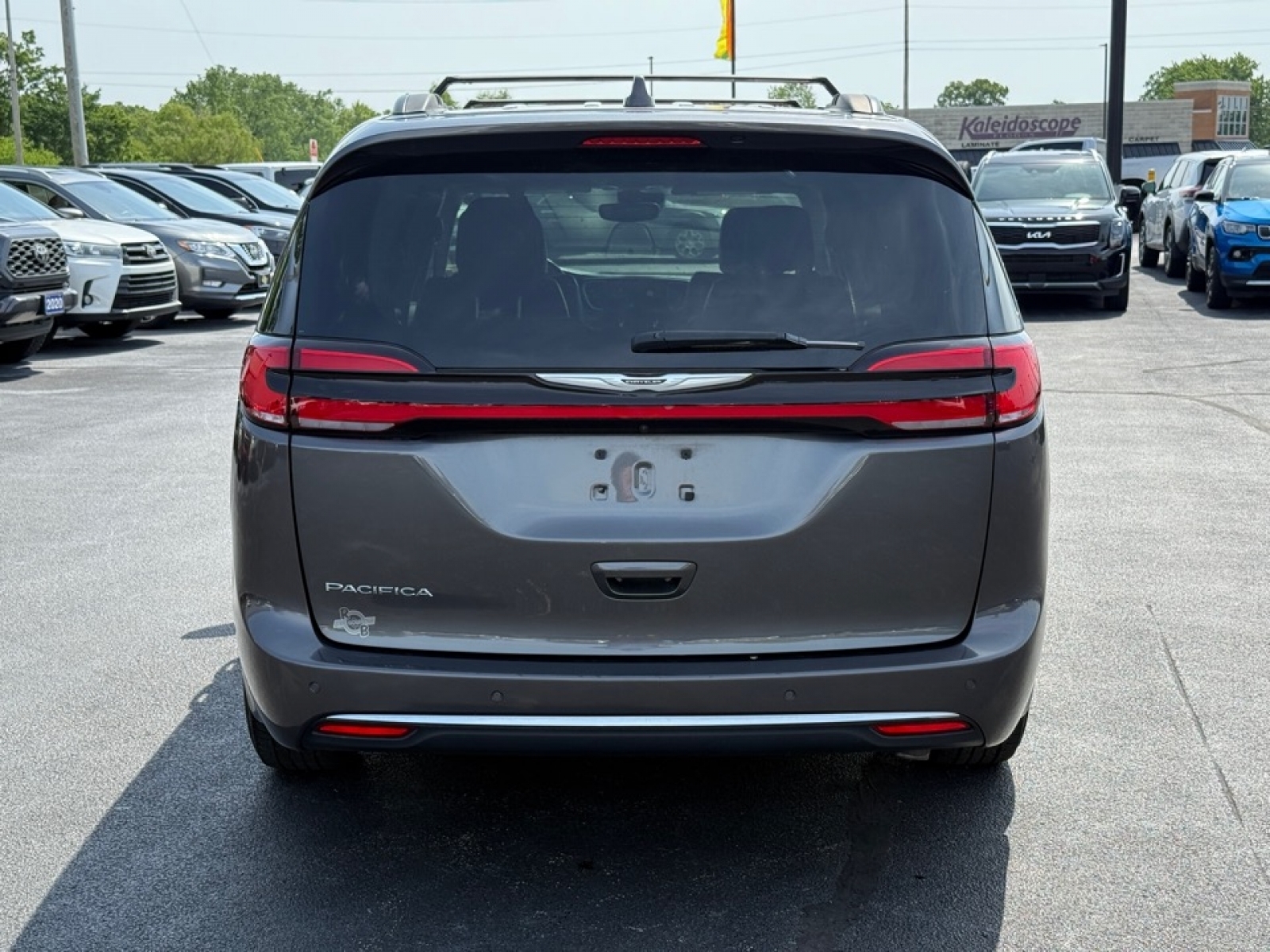 2022 Chrysler Pacifica Touring L, 39185A, Photo