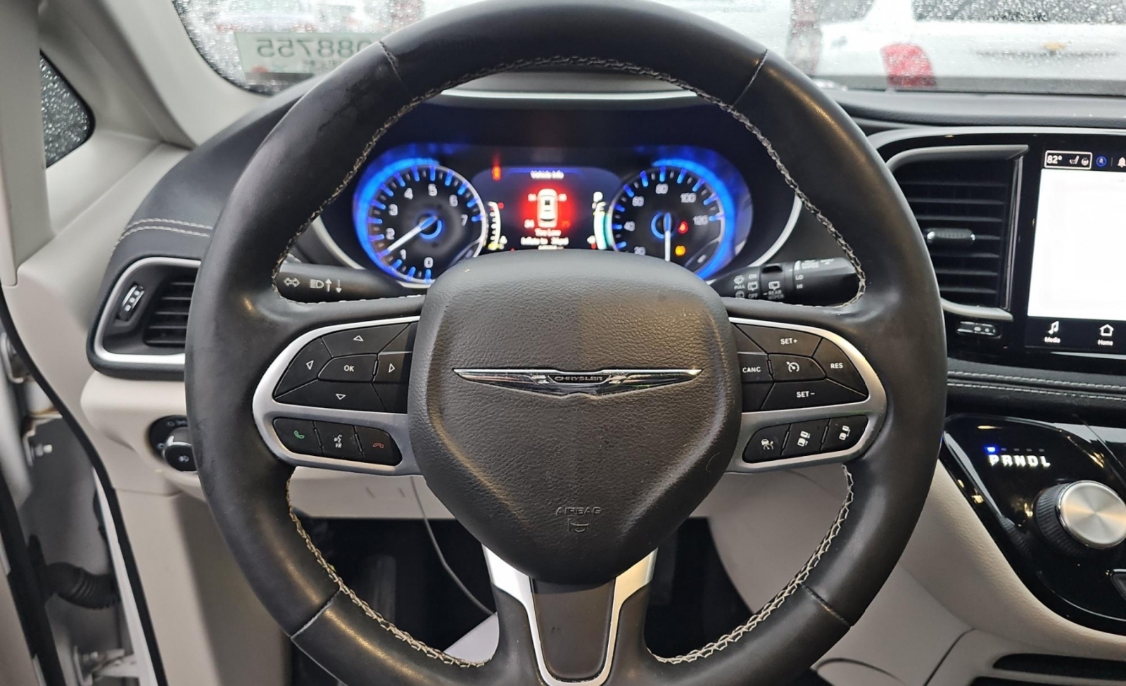 2022 Chrysler Pacifica Touring L, 39750, Photo