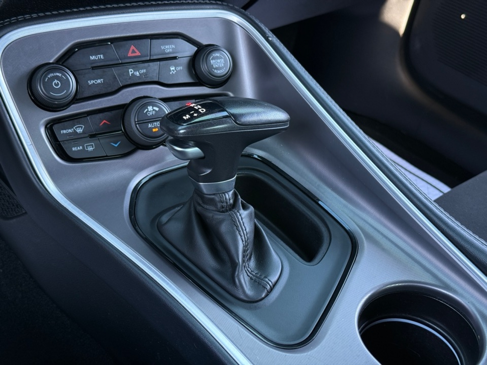 2022 Dodge Challenger GT, 38652A, Photo