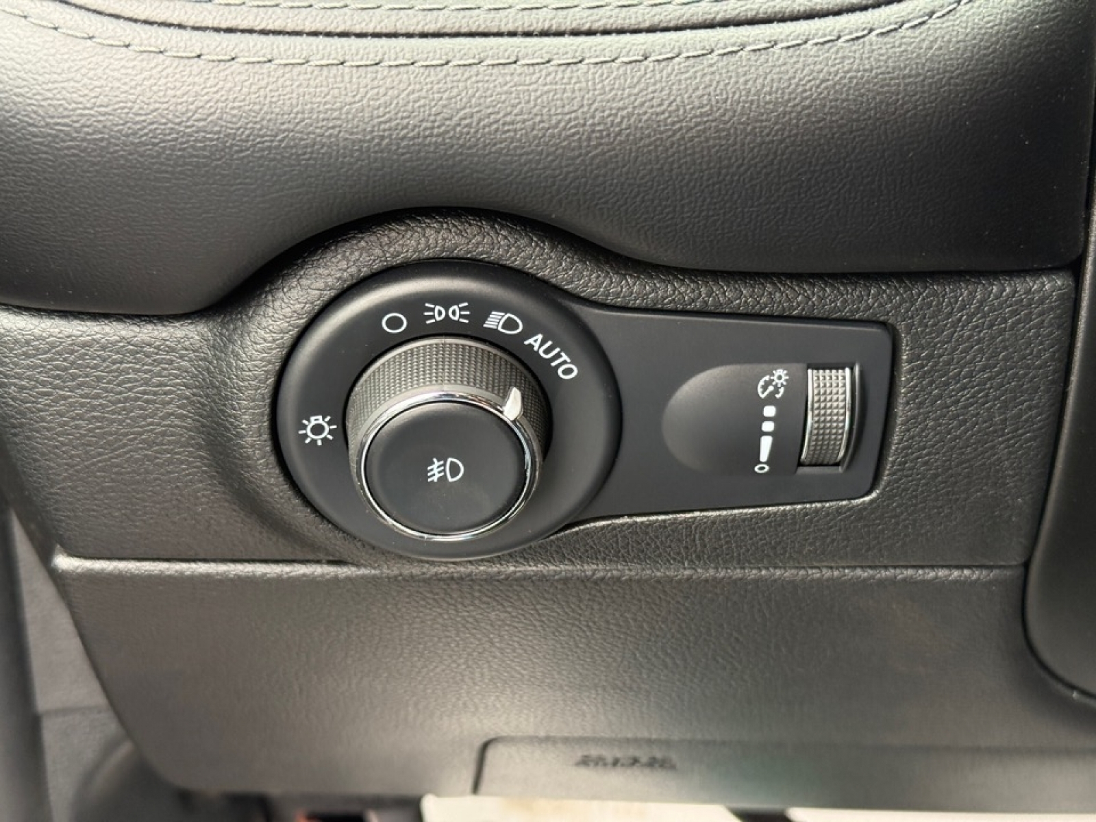 2022 Dodge Durango GT Plus RWD, 39596, Photo